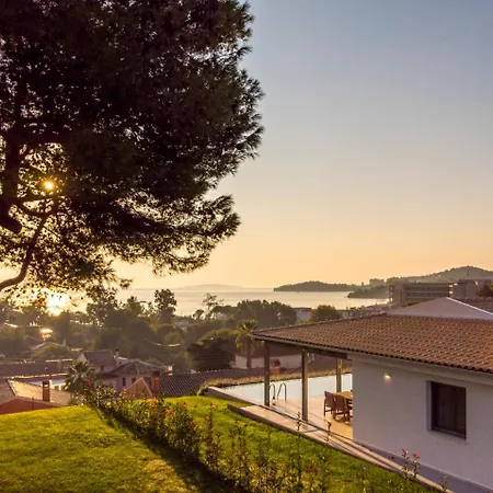Villa Ren Dassia  Exterior foto